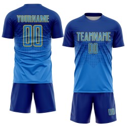 Uniforme de fútbol personalizado por sublimación, camiseta azul real y dorada.