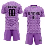 Camiseta de fútbol personalizada de sublimación geométrica morada, tamaño mediano, con formas negras y moradas