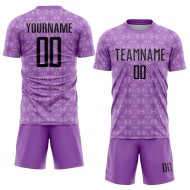 Camiseta de fútbol personalizada de sublimación geométrica morada, tamaño mediano, con formas negras y moradas