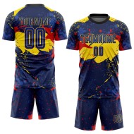 Camiseta de fútbol de sublimación personalizada de uniforme dorado real