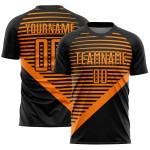 Camiseta de fútbol personalizada con rayas naranjas y sublimación negra