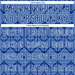 Camiseta de fútbol personalizada con sublimación geométrica, diseño abstracto azul y blanco, con formas reales claras