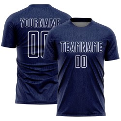 Camiseta de fútbol personalizada con diseño geométrico de sublimación en color azul marino y blanco.